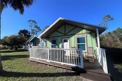 Image de Beach St Bungalow #3