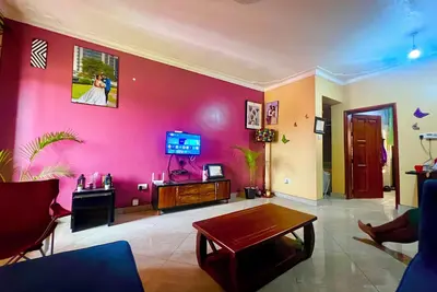 Cozy 1 Bedroom with Private full bathroom