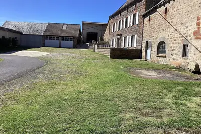 Image de Maison de ferme dans le Cantal en Haute Planèze