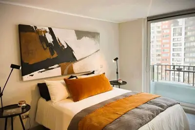 Image de Hom | Acogedor Studio en Carmen Santiago Centro