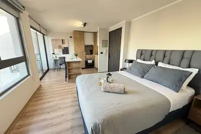 Image de Hom I 2pax, Wifi, Calefactor eléctrico, Smart Tv, Lavandería, Check-in 24 horas, Santiago Centro