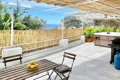 Image de Appartement-Salle de bain privée séparée-Appartement-Vue sur l'océan-Hot tub