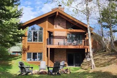 Image de Devil Track Lake Home