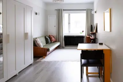 Image de Vintage Modern Apartment at Seaside
