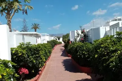 Image de Charming and tranquil 2-bedroom bungalow in lovely Maspalomas with WiFi, Ac