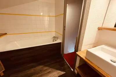 Image de 300m du centre station, 5ème étage, balcon, casier à ski, 35m², Montchavin La Plagne