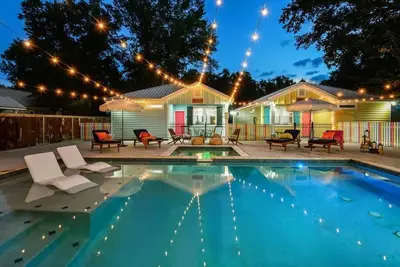 Image de Chalet Soleil Coastal Retreat in Bay St Louis