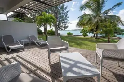 Image de Villa Unique Pieds dans l'eau-piscine- Grand Baie