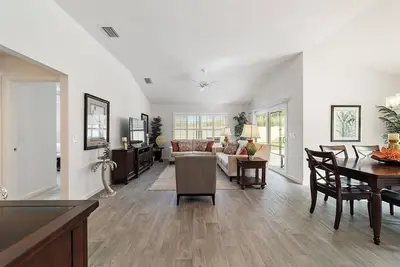 Image de DeLuna Dreamhouse