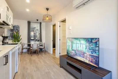 Image de The Perfect Downtown Hideaway