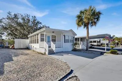 Image de Charming House in Haines City – Perfectly Located Near Attractions & Beaches!