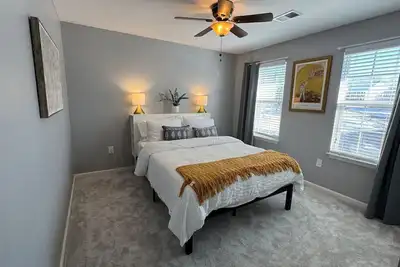 Image de Colonial Playland - 5bd, Private Yard, Game Room