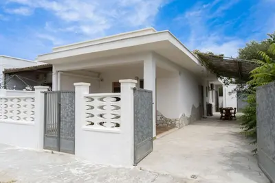 Image de Villetta AlMare | outdoor space, Torre Lapillo