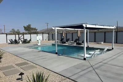 Image de Luxury Desert Escape - Pool, Spa & Panoramic Views - 5 Min to J. T. Park Entrance