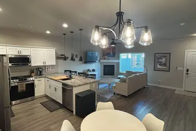 Image de Charming 3-bedroom townhome with Ac and WiFi in Flagstaff