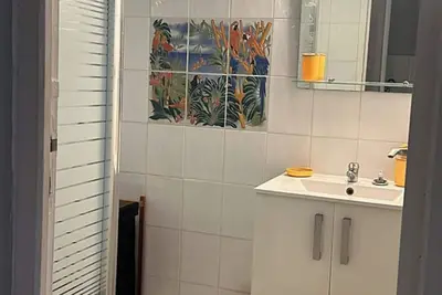 Image de Chambre D'HÔTE (en cours rénovation)\nCITRONNELLE