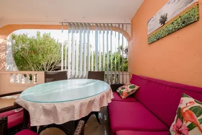 Image de Appartement d'une chambre avec la terrasse Barbat, Rab (A-23817-a)