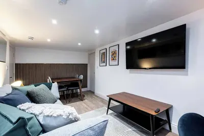 Image de 2-Br Flat in Nottingham, Ideal for Exploring Local Sights