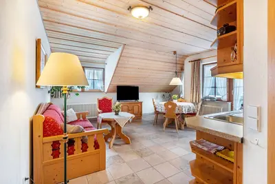 Image de Appartement 'Typ B, 50qm' avec vue sur les montagnes, terrasse privée et Wi-Fi