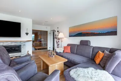 Image de Appartement 'Typ C1, 110qm' avec vue sur les montagnes, terrasse privée et Wi-Fi