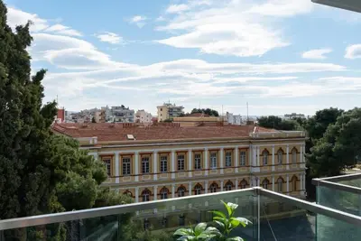 Image de Velvet Luxury Studios in the City Center by BiNobi!