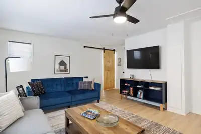 Image de Mtm Premier, Modern 2 Bedroom, 1 1\/2 Baths