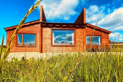 Image de Cosy lakeside lodge, ensuite bedrooms, pet-friendly, opt spa. Belleek Fermanagh