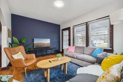 Image de Charming 2br Duplex in SoBro - King Bed - Arcade