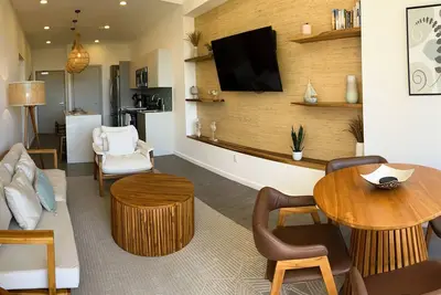Image de Sunset Family Package \/ Units 304 & 305