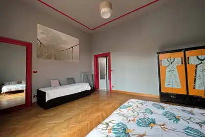 Image de The Window on the Courtyard, Entire Apartment