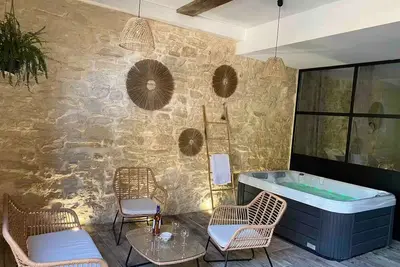Image de Gîte Domaine De L’oustal Nau