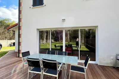 Image de Maison 115 m² - 3 chambres + 1 pièce bébé / Jardin et terrasse