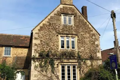 House in Pretty Beckington, Near Bath & Frome