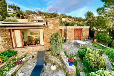 Image de Maison mitoyenne climatisée avec parking, 4 pers. , Bormes-les-Mimosas
