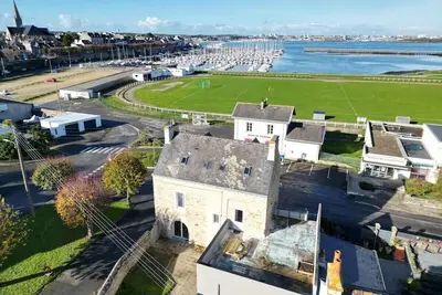 Image de Spacieux duplex contemporain - Vue sur le port