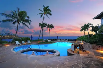 Image de Whalers Cove 133 by Gather: Oceanfront Condo Retreat w/ Stunning Views