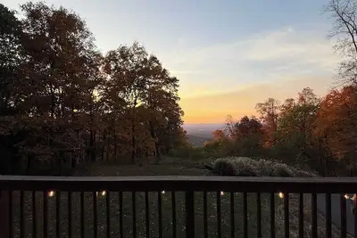 Image de Wilderness Ridge | Private Cabin w\/ Mountain Views