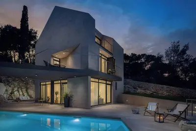 Image de Unique 4-Bedroom, Villa SemperVivum in Sutivan