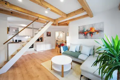 Image de Karibu Nyumbani - Exceptional maisonette apartment with balcony and workspace