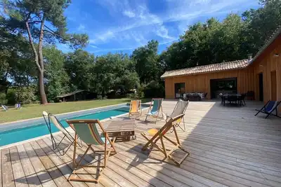 Image de Le Bois de la Hutte - Piscine privée