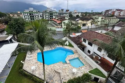 Image de Penthouse With Barbecue - 1 Block From The Beach - Condo With Pool And Games Room