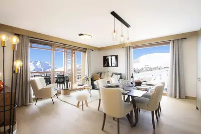 Image de Phob27 Wohnung FuĂź der Pisten mit einer groĂźen Terrasse, sehr hell