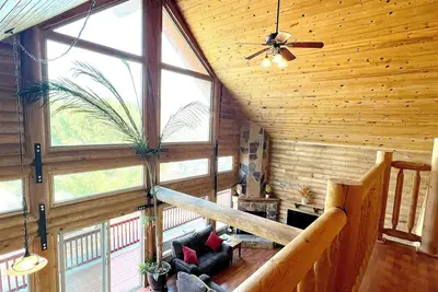 Image de Log Cabin with a view in enchanting Simi Valley