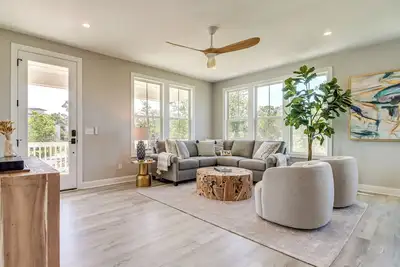 Image de \"No Regerts\" a Modern and Spacious 5-bedroom home in Wilmington