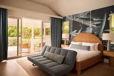 Image de Sharon's House \/ with pool in fabulous Dunmore Town with luxury hotel amenities