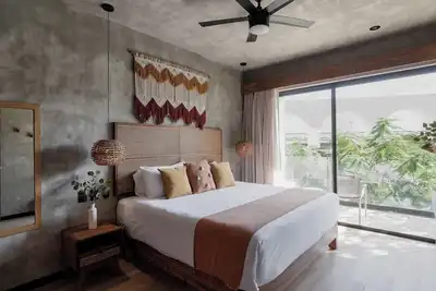 Image de This apartment is a 2 bedroom(s), 2 bathrooms, located in Tulum, Quintana Roo.