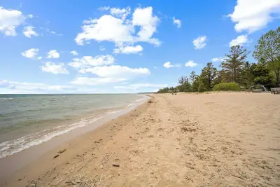 Image de Cottage 6 - 4br Lakefront Escape | Perfect for Groups!