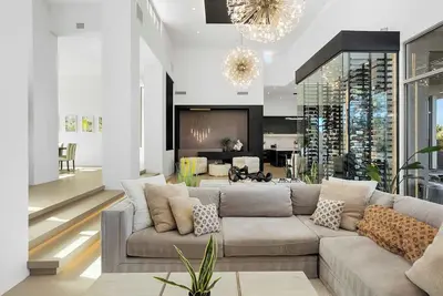 Image de Views, Upscale, Troon