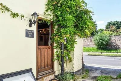 Image de Local pubs, Walking routes, cottage w parking