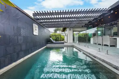 Image de Tranquil Beach Side Retreat - Inquire 4 Long Stay Discounts